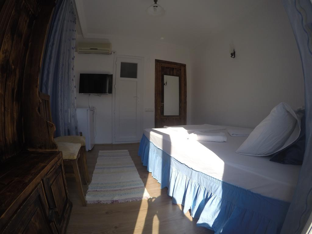 Akkin Pansiyon Hotel Kas Exterior photo