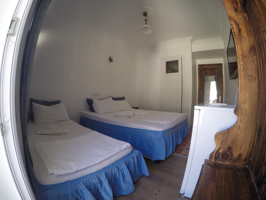 Akkin Pansiyon Hotel Kas Exterior photo